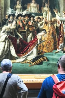 Muzeum Luwr: bilet wstępu priorytetowego + wycieczka z przewodnikiem dla małych grup