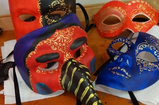 Workshops om masktillverkning i Venedig