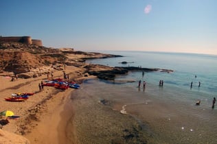 Cabo de Gata: Cliffside Kayaking