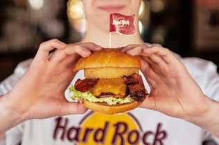 Hard Rock Cafe Berlin: Skip-the-Line Entry + 2 or 3-Course Menu