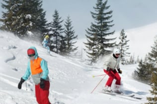 Ski Pass with Return Transfer From Barcelona