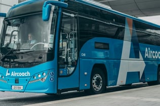 Belast: Bus To/From Belfast International Airport and Dublin