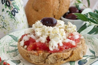 Traditional Cretan Cuisine - Cooking Lessons - Food Tour - Small Group