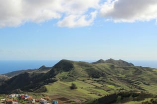 Santa Cruz, La Laguna, and Anaga: Guided Tour + Transportation
