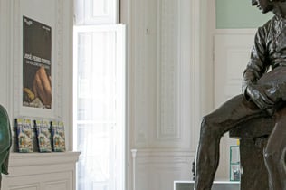 The National Museum of Contemporary Art: Entry Ticket